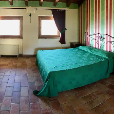 Redona Alloggio per agriturismo Entratico