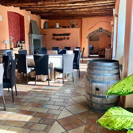 Alloggio per agriturismo Redona Entratico