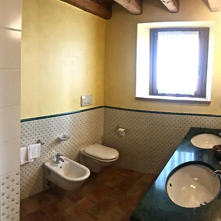 Redona Alloggio per agriturismo Entratico